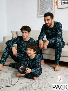 男童睡衣套装 - 两件套，黑色/蓝绿色游戏印花，圆领长袖上衣和长裤，舒适居家休闲睡衣，四季皆宜，2026年假日必备礼物，休闲俏皮现代街头风