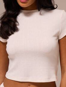 MUSERA ESSENTIALS Áo croptop tay ngắn ôm sát, cổ tròn, chất liệu pointelle, thích hợp mặc hàng ngày, mùa xuân, ấm áp, dễ thương, nữ tính, cần thiết cho kỳ nghỉ. - Kem - Xem 6