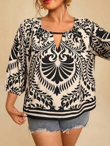 Travachic 大码女式黑米色复古印花宽松衬衫，圆领七分袖，适合春夏假期海滩休闲外出穿着。这款衬衫采用印花图案，款式休闲，适合夏季穿着，风格波西米亚风。 - 黑色 - 查看 7