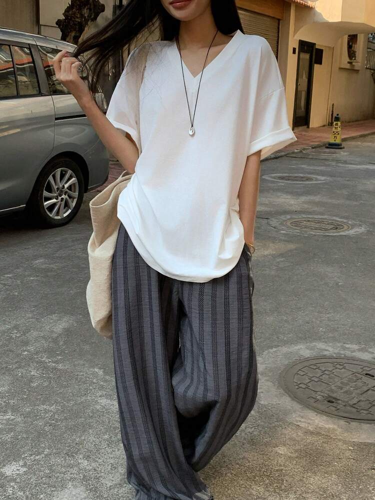 2pcs Women V-Neck Short Sleeve Top And Striped Wide Leg Pants Casual Outfit, Suitable For Daily Commute Summer