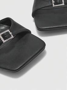 CUCCOO BIZCHIC Sandal Wanita Seksi Hak Kitten dengan Tali Silang dan Gesper, Musim Panas - Hitam - View 9