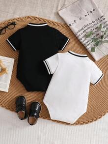 2件套男婴简约绅士风黑白条纹领按扣连体衣，纯黑白短袖连体衣套装，婴儿服装，简约绅士风，时尚经典，适合派对、休闲外出、春夏穿着，尺码3-24个月 - 黑與白 - 查看 2