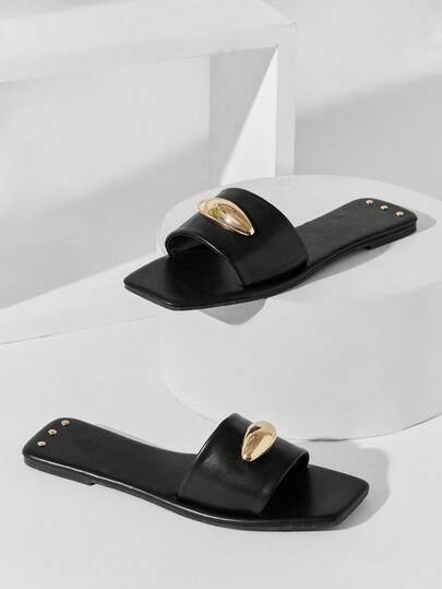 Solezae Women's Minimalist Elegant Metal Ornament Slip-On Flat Sandals