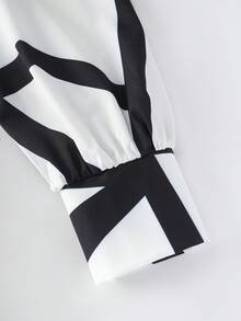 GlowEve Blusa de manga corta y falda con pliegues en estampado de paisley para mujer, elegante para uso diario, vacaciones, viajes, San Valentín, citas, estilo callejero francés, vintage, fiestas, con base color albaricoque y estampado negro, nueva llegada para principios de primavera/primavera-verano - Multicolor - Ver 4