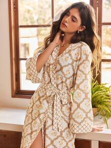 Bohemian Boho Style Romantic Pop Floral Contrast Print Long Sleeve Loose Women Robe - Green - View 3