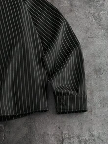 AXEPEAK 男士字母条纹印花纽扣前开襟休闲长袖衬衫黑色图案夹克街头风纽扣长袖衬衫男士条纹衬衫图案纽扣衬衫 - 黑色 - 查看 4