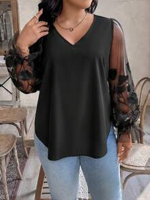 SHEIN Elenzya Plus Size Women Solid Color Sheer Mesh Floral Ruffle Trim V-Neck Curved Hem Loose Casual Comfortable Top - Black - View 4