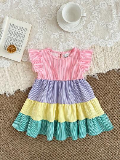 SHEIN Summer Baby Girls' Textured Colorblock Striped Patchwork Layered Ruffle Hem Dress, Sweet Flutter Sleeves, Summer Party/Vacation Style
