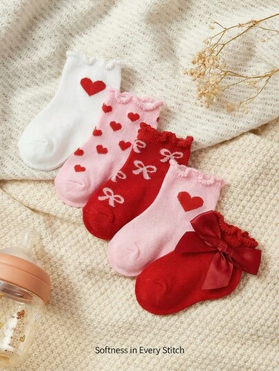 Cozy Pixies 5 pares de calcetines para bebé, con lazo de amor, calcetines de encaje lindos, que se pueden usar tanto en interiores como en exteriores y mantienen el calor
