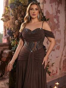 Glamrae Plus Size Elegant & Romantic Brown Off-Shoulder Luxury Beaded Splice Flared Hem Dress, Suitable For Wedding, Party, Celebration, Formal Gala (Embellished Design) - Brown - View 4