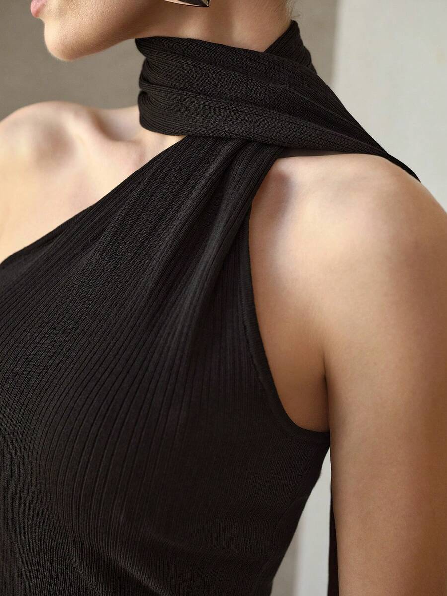 MOTF PREMIUM ASYMMETRICAL HALTER NECK SLEEVELESS KNIT TOP - Black - View 2