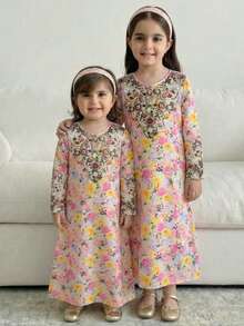 SHEIN 春夏碎花连衣裙，休闲宽松碎花女童长裙，适合度假、派对等场合，显身材 - 粉色 - 查看 4