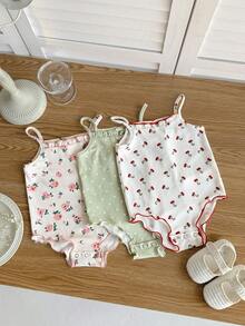 SHEIN LMoss Kids 3件套新生女宝宝可爱休闲针织花卉波点图案连体衣套装 - 彩色 - 查看 2