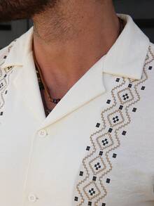 VENTUSAIL 男士舒适纹理面料经典短袖复古印花衬衫套装（2件装）搭配弹力抽绳短裤，适合春夏休闲、日常办公、居家、聚会、约会、商务出行、驾车或骑行等各种场合，无论是正式还是非正式，自用或送礼皆宜。山本系列经典畅销衬衫套装。 - 彩色 - 查看 5