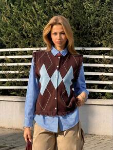 MainGRL Diamond Plaid Knit Vest Sweater For Women, Spring - Multicolor - View 1