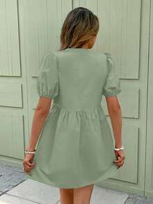 Serisse Women's Casual Vacation Floral Embroidery Tie-Up Short Dress - Mint Green - View 2
