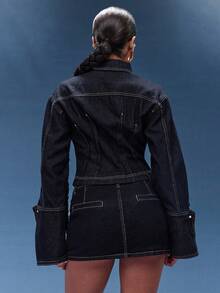 Normani Spring Summer Concert Outfits For Women Going Out Outfits Casual 2000s Y2k 90S Club Vintage Rave Outfits Festival Old Money Streetwear Carnival Valentine Outfits For Women Carnival Costume Carnival Costume Valentines Vacation Outfits Women Elegant Beach Cinched Waist Exaggerated Cuffs Collared Denim Shirt - Dark Wash - View 2