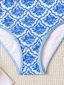 SHEIN Tween Girls Retro Botanical Floral Spaghetti Strap Bikini Set,White,Summer,Boho,Pool Party,Vacation,Holiday Blue & White Triangle Bathing Suit Outfit - Blue and White - View 6