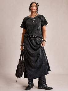 SHEIN LUNE Cotton 2-Piece Set: Women'S Music Festival Casual Solid Color Knit Crew Neck Short-Sleeved Loose Sweatshirt And Loose Skirt,Plus-Size Women'S Y2k Tie-Dye Two-Piece Set, Featuring Loose-Fitting Crew Neck Short-Sleeved Sweatshirt High-Waisted Long Skirt; Casual Street Style Two-Piece Set, Perfect For Comfortable Summer.Women Casual Solid Color Raglan Sleeve T-Shirt And Shorts Set,Suitable For Daily Wear, For Daily Wear,Simple Women Tops,Elegant And Fashionable For Commuting,Women Boho/Bohemian 2pcs Set Denim Maxi Skirt Two Piece Long Skirt Set Grunge Dress Anthropologie Clothes Layered Dress Dress With Pockets Black Western Dress Black Denim Dress Denim Dress For Curvy Woman Tie Waist Dress - Black - View 8