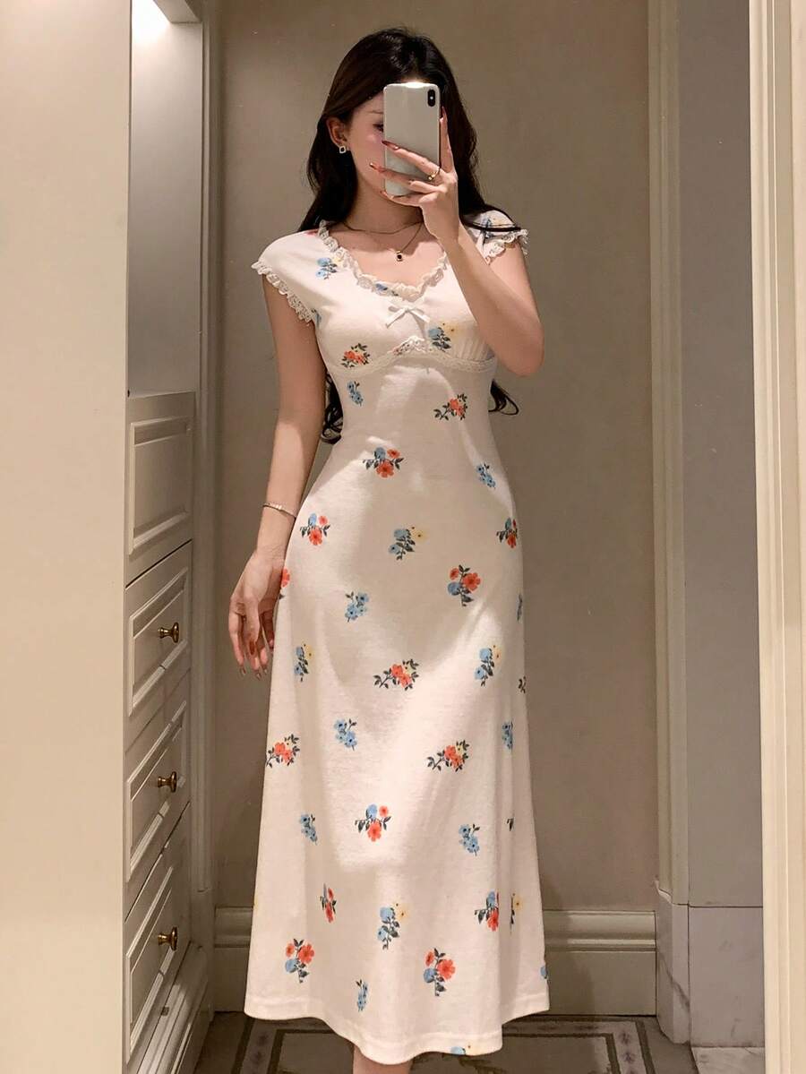 DAZY 白色碎花V领荷叶边收腰长款女士睡裙 - 白色 - 查看 1