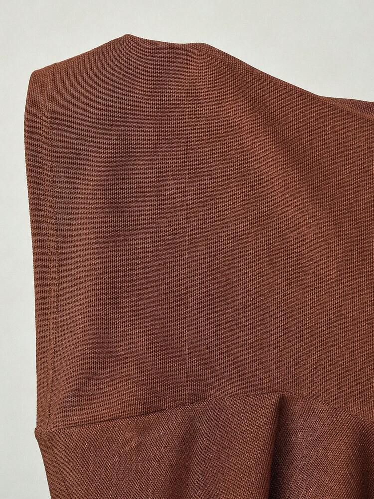 CAMISETA DE MALHA AJUSTADA COM GOLA ALTA, PRIMAVERA/VERÃO