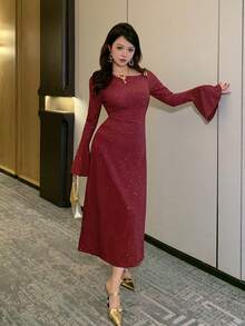 DAZY Romantic Design Oblique Placket Flare Sleeve Fitted Mid-Length Dress For Women, Spring Wedding Guest Dress Maxi Dress Sundress - Burgundy - View 11