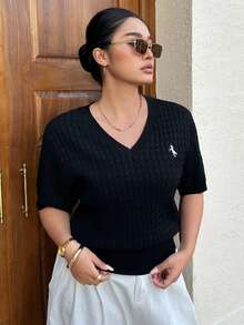 Dazy Plus V领刺绣马图案休闲短款黑色针织上衣，春夏款 - 黑色 - 查看 8