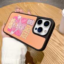 TOM & JERRY X SHEIN 这款卡通猫鼠图案二合一手机壳采用TPU+PC材质，兼具防震磨砂质感和皮革纹理，可有效防止手汗。精致的心形图案能有效保护您的苹果14/15和16/17 Pro Max手机。 - 彩色 - 查看 2