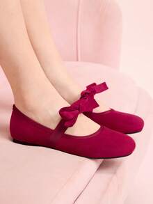 CUCCOO DOLLMOD Women's Burgundy Velvet Bow Mary Jane Shoes, Sweet And Gentle Elegant, Versatile For Commuting And Daily Wear Valentine's Day - Burgundy - View 1