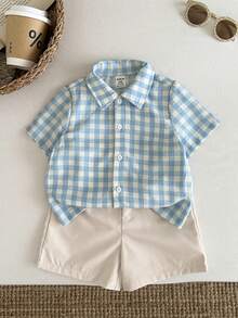 SHEIN 2件套男婴可爱蓝白翻领短袖上衣和短裤套装，适合夏季、生日派对、晚宴、演出、婚礼、迎婴派对、一周岁生日庆祝等场合。 - 藍白色 - 查看 5