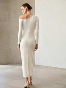 MOTF PREMIUM Đầm dài tay ngang gối thanh lịch, màu trơn, cổ lệch, eo thắt, ôm sát cơ thể dành cho nữ. - trắng - Xem 4