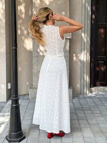 Pariaura 女士优雅镂空刺绣度假套装 - 白色 - 查看 2