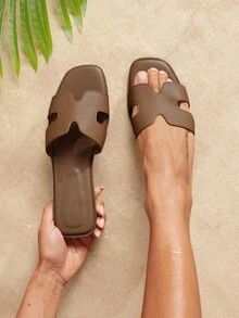 SHUZIA Women Comfy Everyday Summer Vacation Casual Flat Sandals For Christmas - Beige - View 2