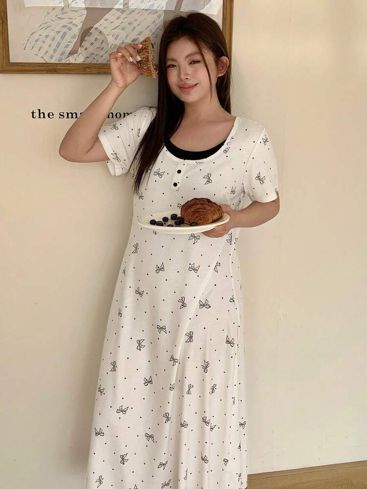 Dazy Plus Stretchy Fitted Butterfly Print Floral Bodycon Short Sleeve Sleepwear Nightgown