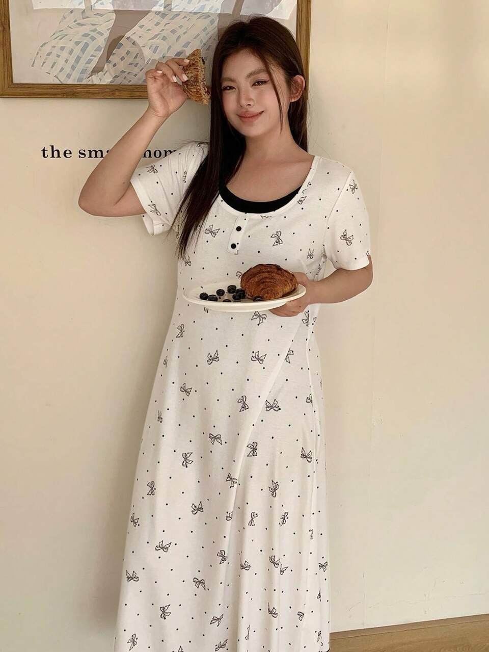 Dazy Plus Stretchy Fitted Bow Print Floral Bodycon Short Sleeve Sleepwear Nightgown