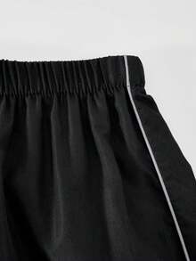 SHEIN 2件套少女反光印花短袖T恤，反光休闲裤套装 - 黑色 - 查看 4