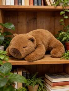 POKOJA LAND - SELECTS 水豚毛绒玩具，可爱卧姿水豚，躺在玩偶手掌中，柔软面料，是儿童生日礼物、节日礼物，男孩女孩都喜欢，精致毛绒玩具，送给朋友的理想礼物。 - 彩色 - 查看 8