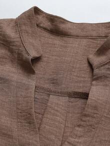 Balvessa 女士刺绣亚麻质感V领七分袖衬衫 - 卡其色 - 查看 3