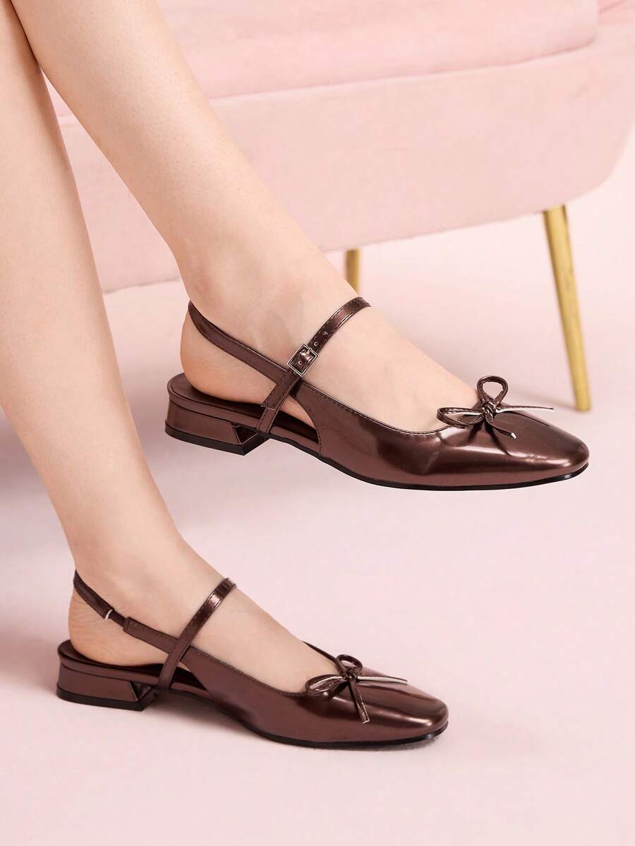 CUCCOO DOLLMOD 女士咖啡棕色蝴蝶装饰玛丽珍平底鞋，方头，后系带设计，适合通勤、约会、派对、休闲散步、上学等场合，可爱甜美，是圣诞节的理想之选。 - 銅色 - 查看 1