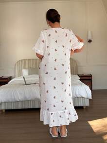Napfluff CURVE Napfluff CURVE Áo ngủ nữ dáng lửng in hình gấu dễ thương, viền bèo nhún. - Màu be - Xem 2