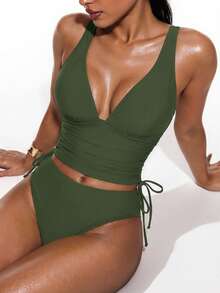 Oceva 女士夏季2件式泳裝，具有拉繩V領比基尼頂部和實心三角泳裝底部，適合海灘和泳池穿著 - 軍綠色 - 查看 1
