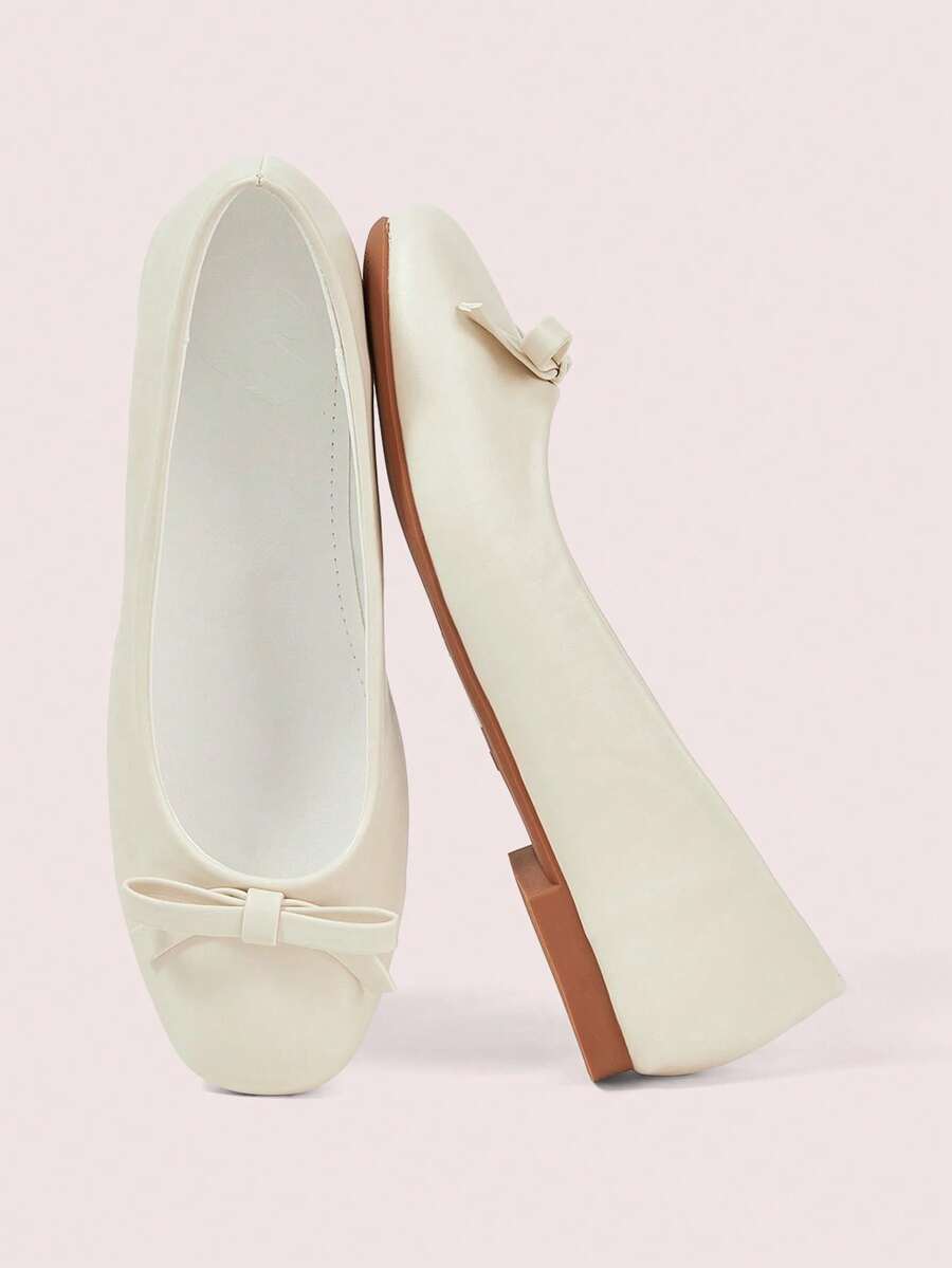 CUCCOO DOLLMOD Cute Fairy Flat-Bottomed Bow Commuter Shoes New Spring And Summer New Shallow Mouth One-Pedal Comfortable Soft-Soled French Ballet Shoes Grandma Shoes - Off-white - View 1