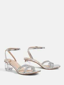 CUCCOO TILAWA 女士时尚亮面立体花朵方头粗跟高跟凉鞋 - 銀色 - 查看 4