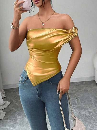 Selianne Blusa elegante de mujer con botones decorativos dorados y bajo asimétrico