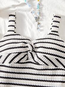 Sparklyn 少女夏季休闲度假条纹前扭结连衣裙 - 黑與白 - 查看 5