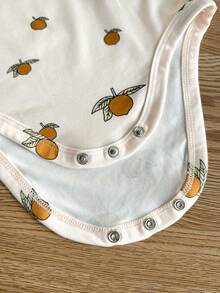 SHEIN Bộ 4 món áo liền quần dệt kim họa tiết hoa nhí dễ thương cho bé gái sơ sinh, thích hợp mặc mùa hè. - Màu be - Xem 5