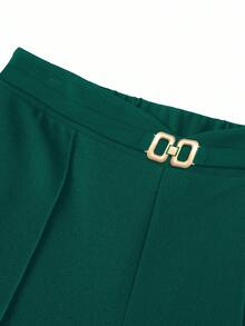 SHEIN PETITE Quần dài nữ dáng nhỏ nhắn, tối giản, chất liệu dệt kim co giãn, có họa tiết, trang trí kim loại, giúp thon gọn vòng eo. - Màu xanh lá cây đậm - Xem 6