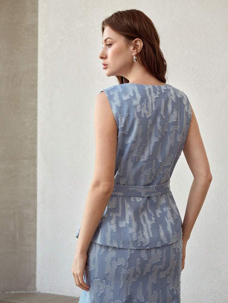 RAW EDGE TEXTURED KNIT BUCKLE BELTED BUTTON UP SLEEVELESS TOP