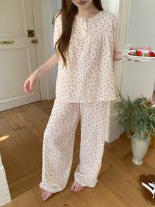 DAZY Floral Textured Chiffon Fabric Women's Pajama Set - Beige - View 5