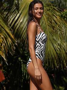 Maija Women's Vacation Zebra Print Ruched Circle Linked Fashionable One-Piece Swimsuit - Black - View 3